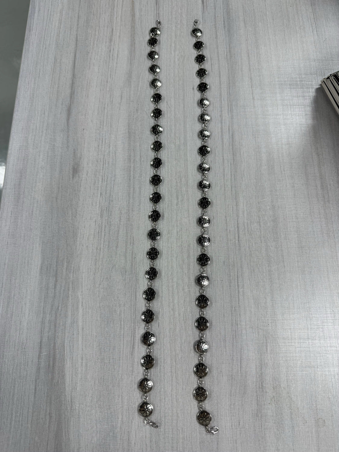 Illusional wallet chain